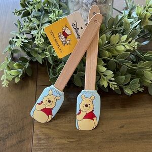 Disney Winnie the Pooh Mini Spatula Set - Red and Blue